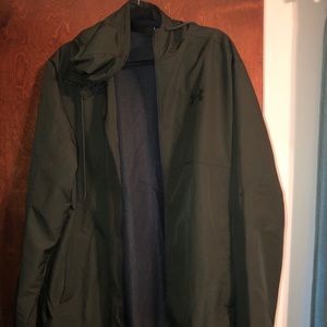 Men’s Under Armour rain jacket